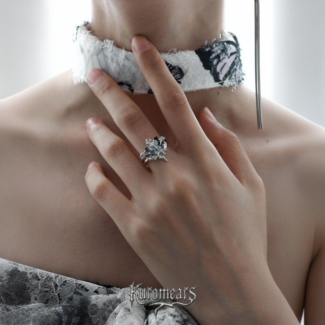 Mothveil Ring