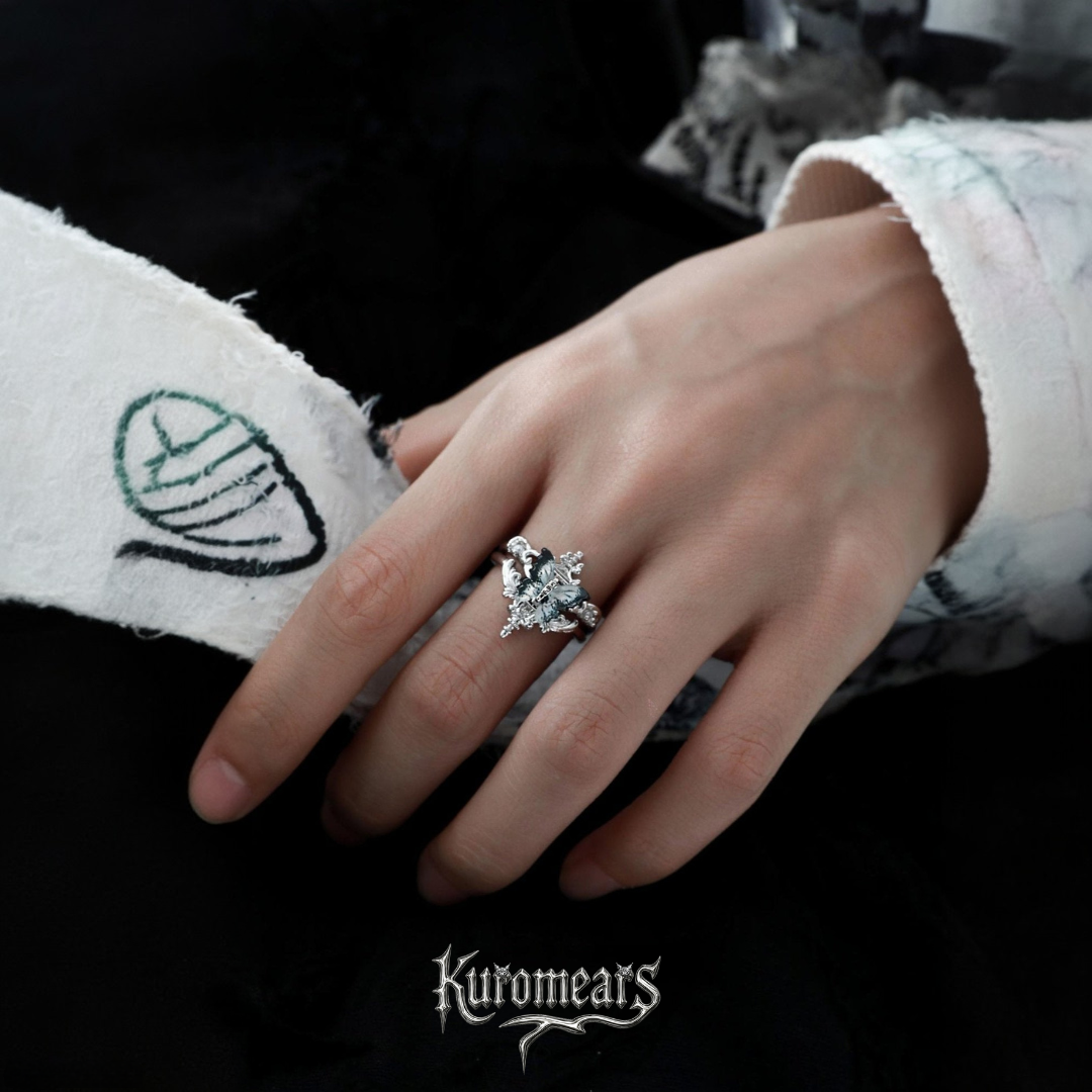 Mothveil Ring